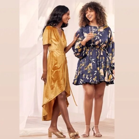 Lulu’s Velvet High-Low Wrap Dress - Picture 5 of 5